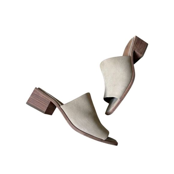 Frye Cindy Mule Sandals size 7.5 Tan Heeled - Picture 2 of 11